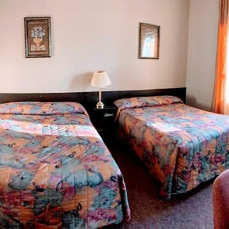 Bonnyville Hotel Luaran gambar