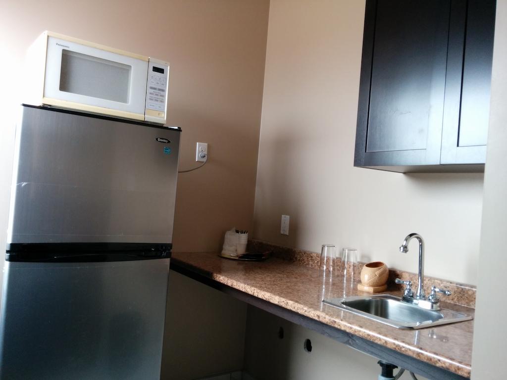 Bonnyville Hotel Luaran gambar