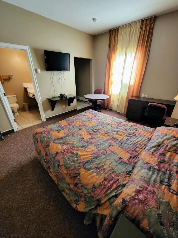 Bonnyville Hotel Luaran gambar