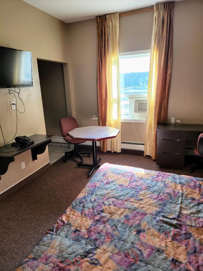 Bonnyville Hotel Luaran gambar